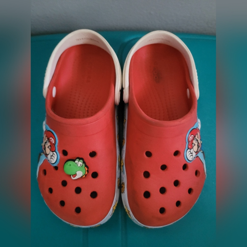 Kids MARIO Crocs C12